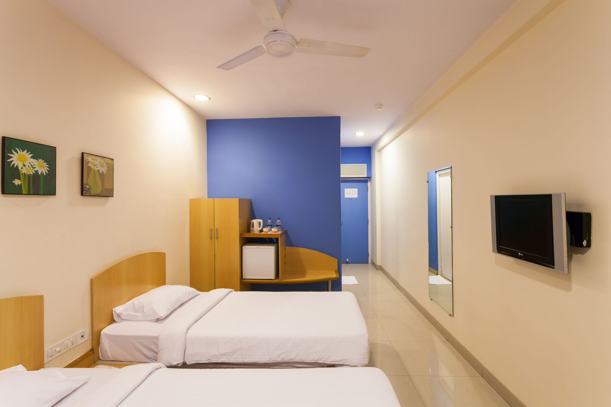 จิงเจอร์ โฮเทล นาชิค Hotel นาสิก ภายนอก รูปภาพ
