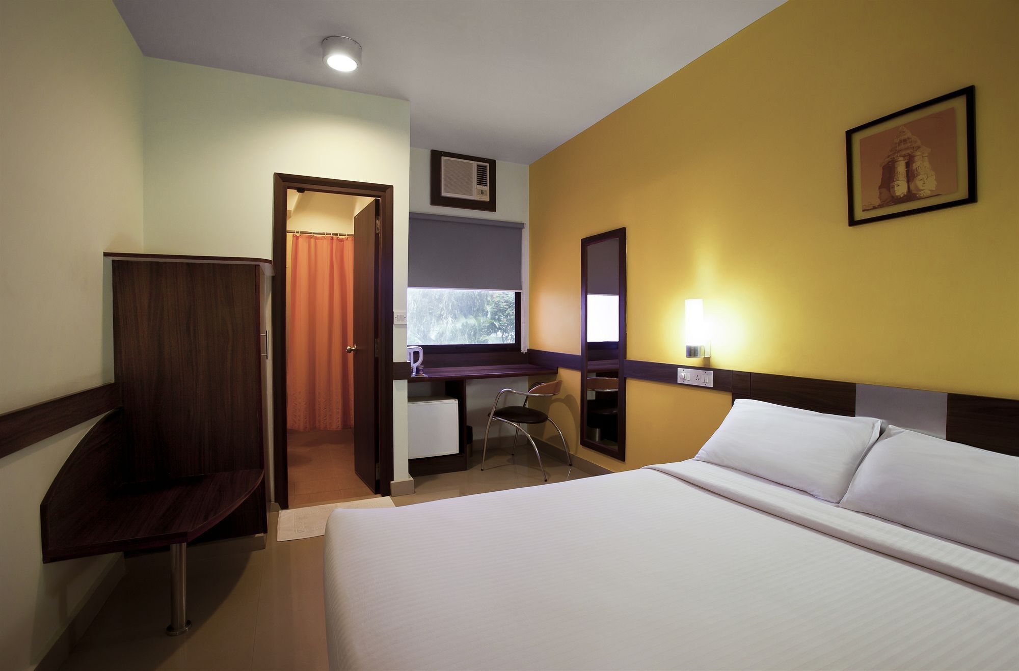 จิงเจอร์ โฮเทล นาชิค Hotel นาสิก ภายนอก รูปภาพ